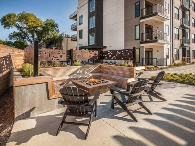 Cozysuites Spacious 2Br Next To Whole Foods Indianapolis Buitenkant foto