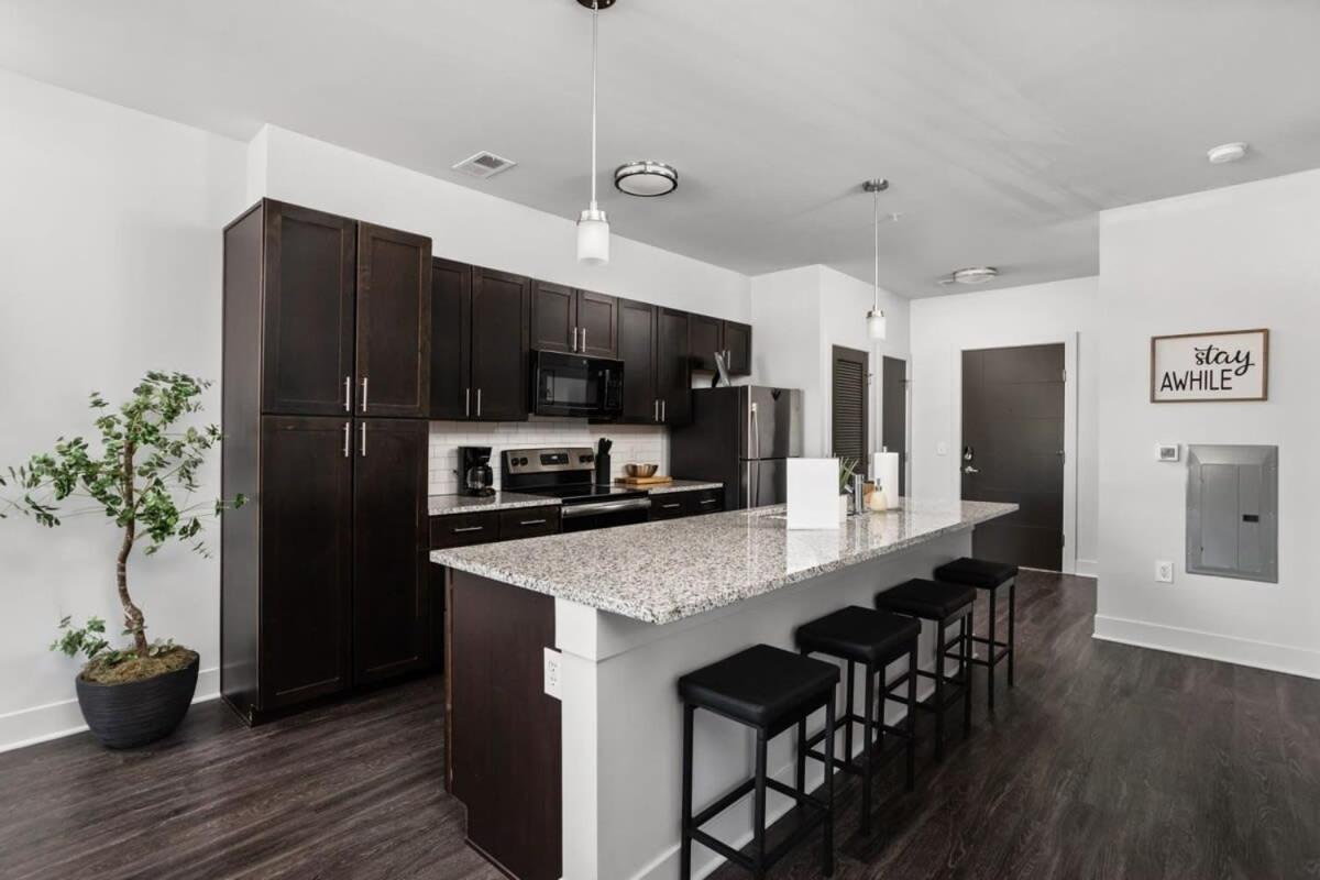 Cozysuites Spacious 2Br Next To Whole Foods Indianapolis Buitenkant foto